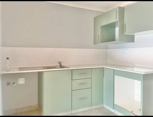 1 BEDROOM APARTMENT FOR SALE IN CHASE VALLEY